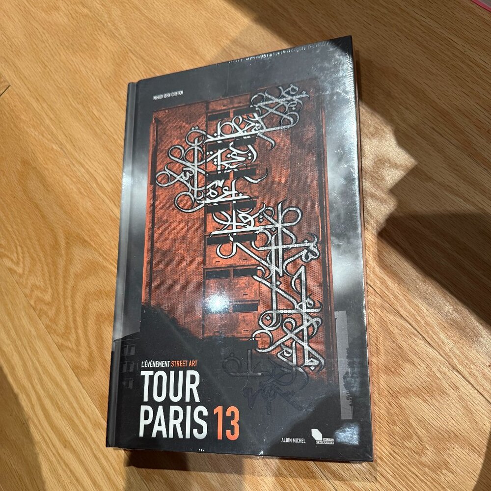 Tour Paris 13: Street Art | Brand New & Sealed | 256 Pages
